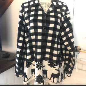 Black and White winter top button up